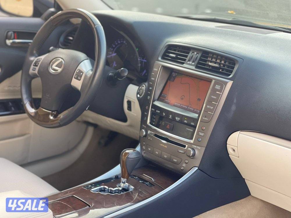 للبيع لكزس is300 كشف6