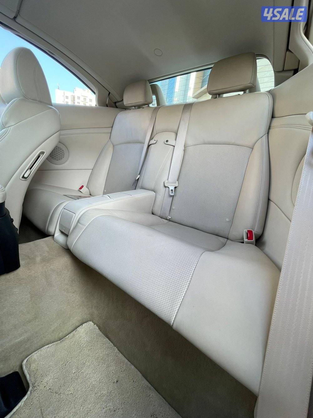 للبيع لكزس is300 كشف10