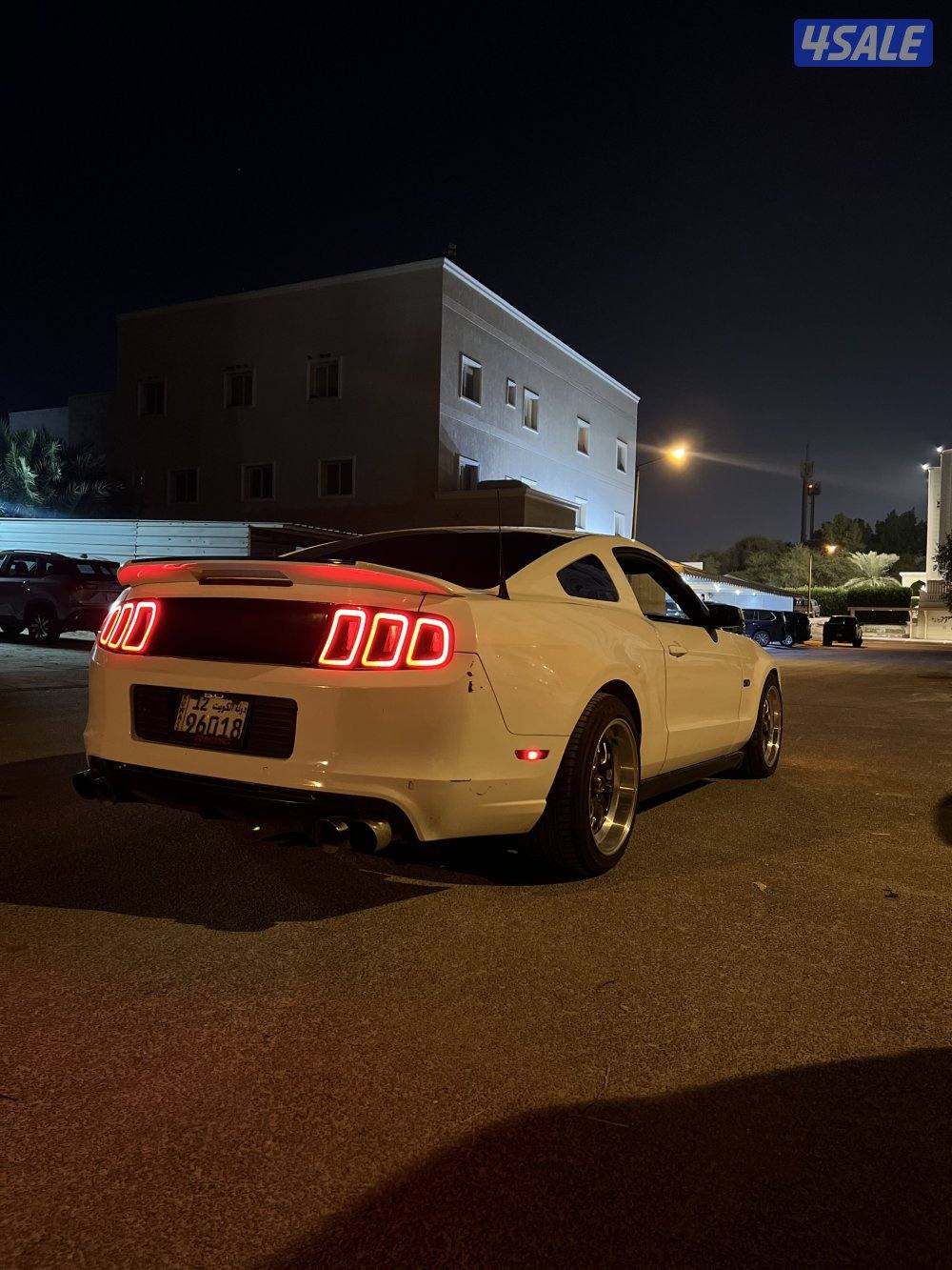 فورد موستنق ٢٠١١ قير عادي ٨ سلندر2