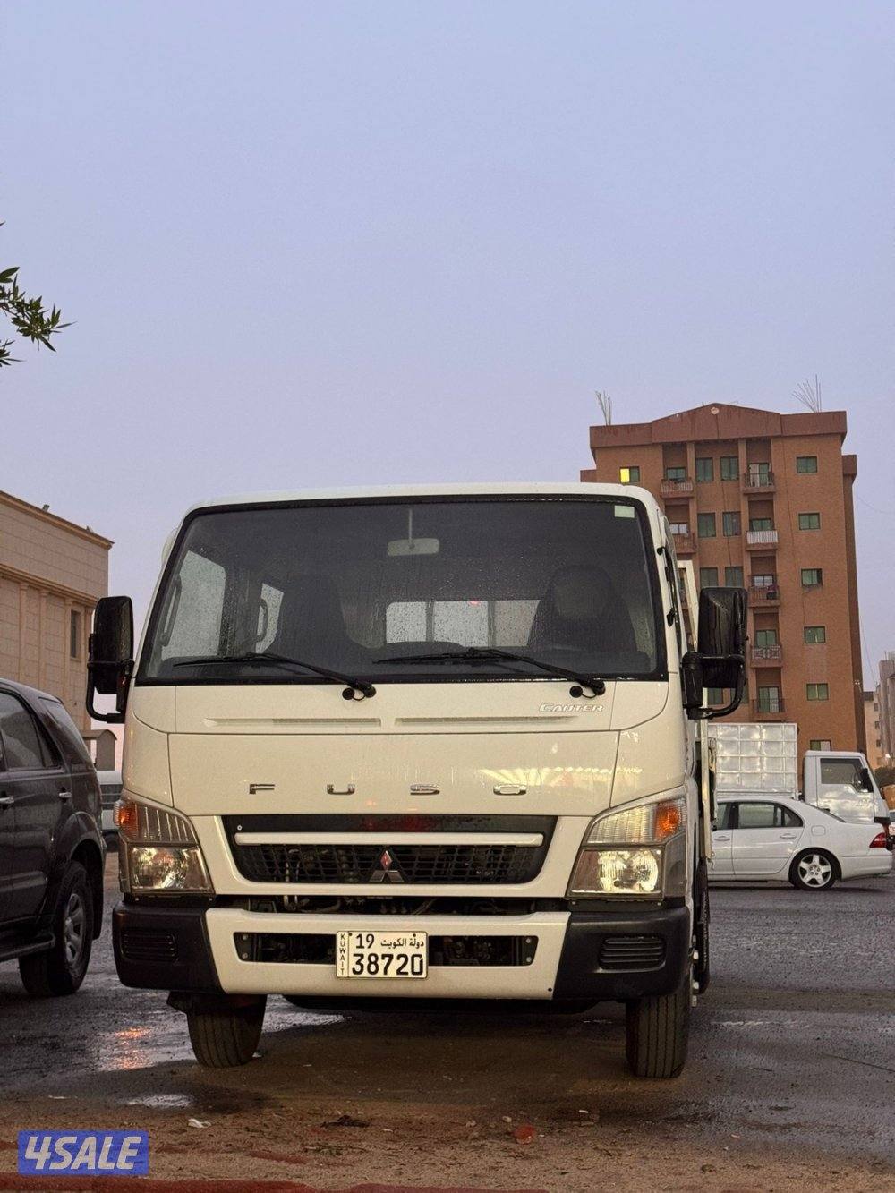 للبيع هاف لوري دبل كبينه موديل 2022 عداد 36 الف شرط الفحص بالكامل6