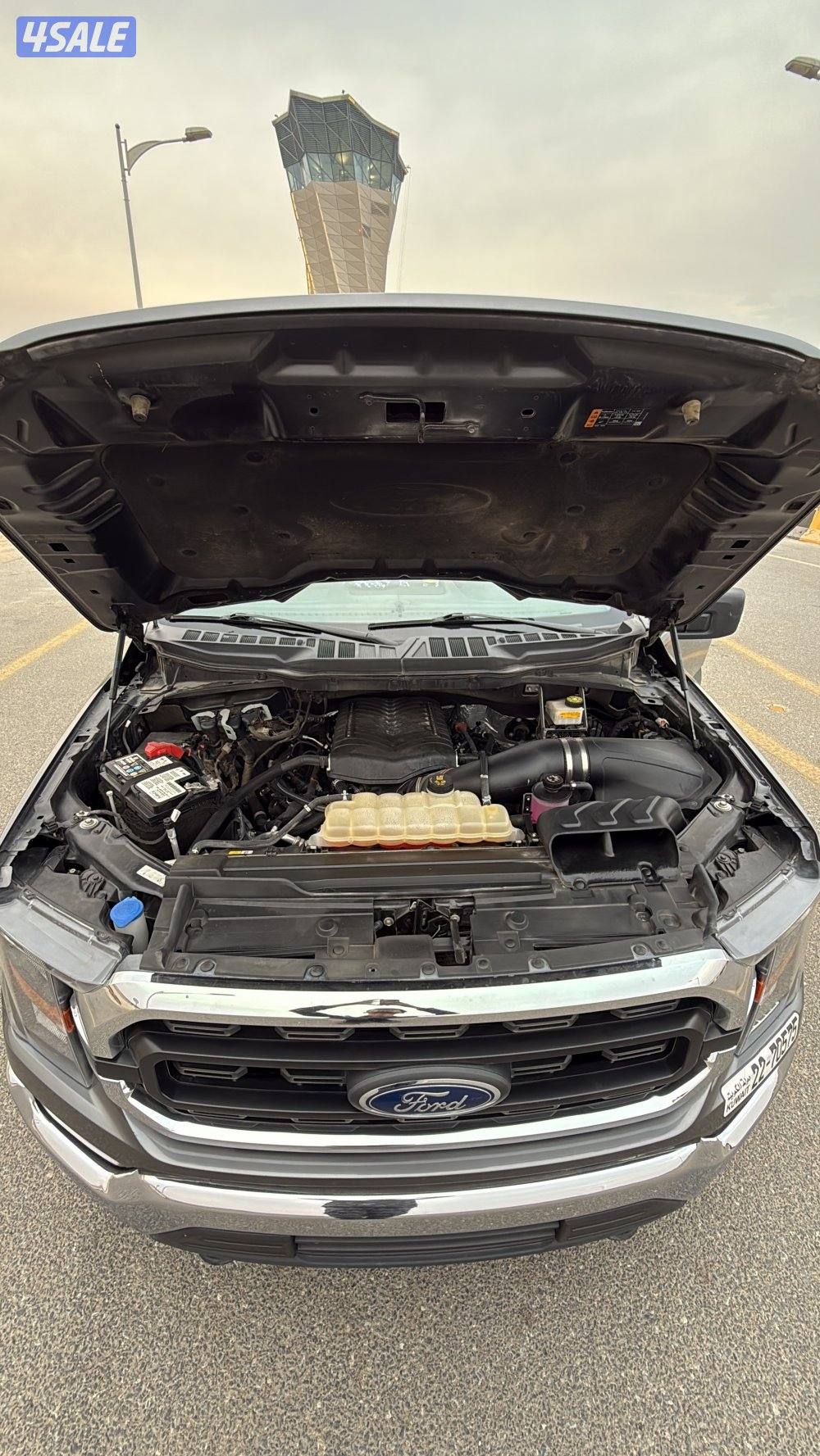 للبيع F-150 FX4 غماره دبل قير6