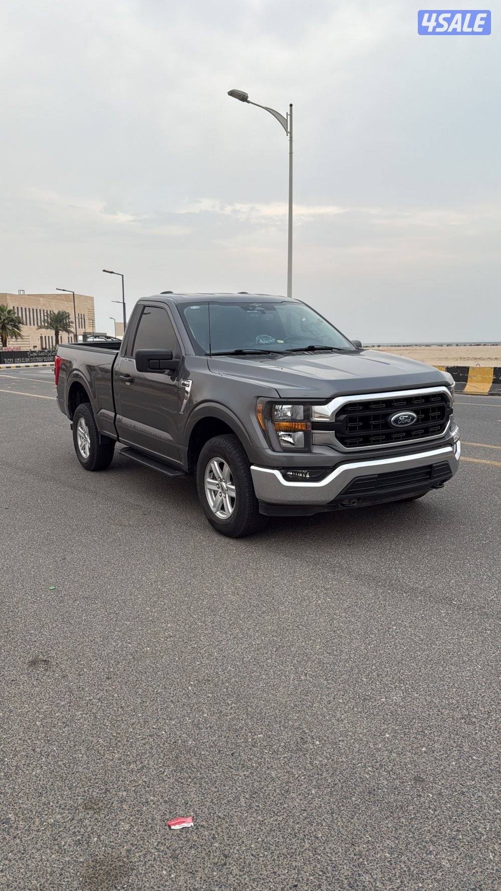 للبيع F-150 FX4 غماره دبل قير8