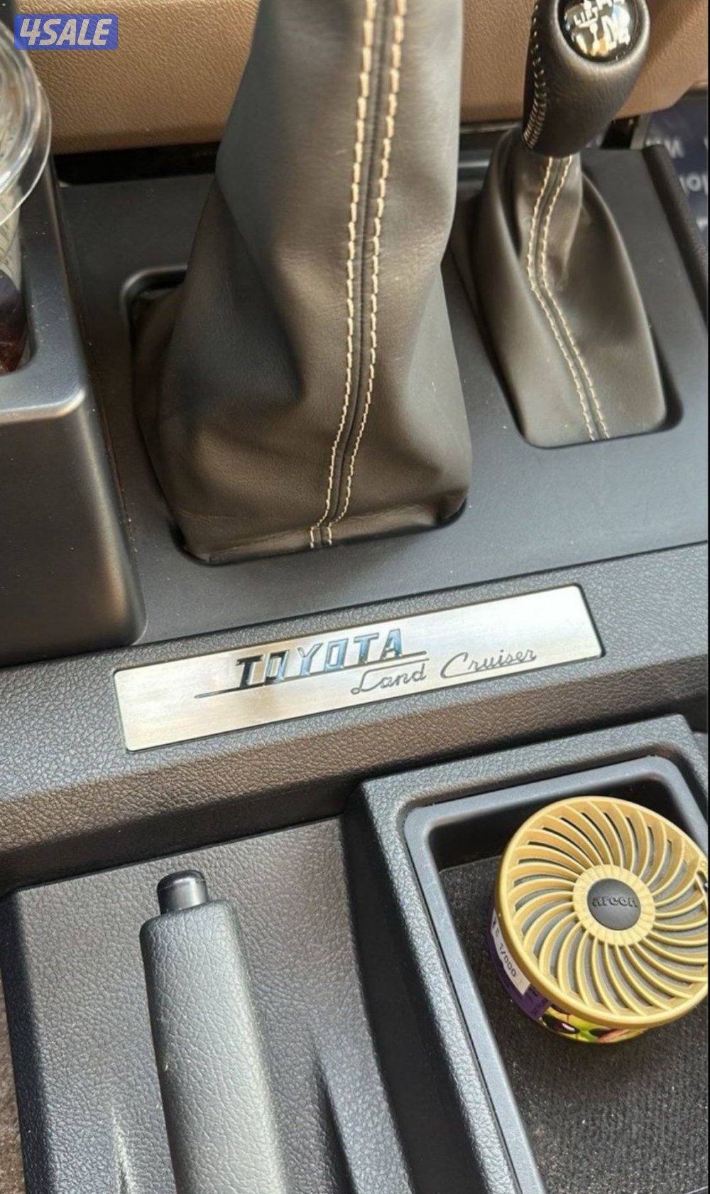 لاند كروزر نص موديل 2023 اعلى فئه1