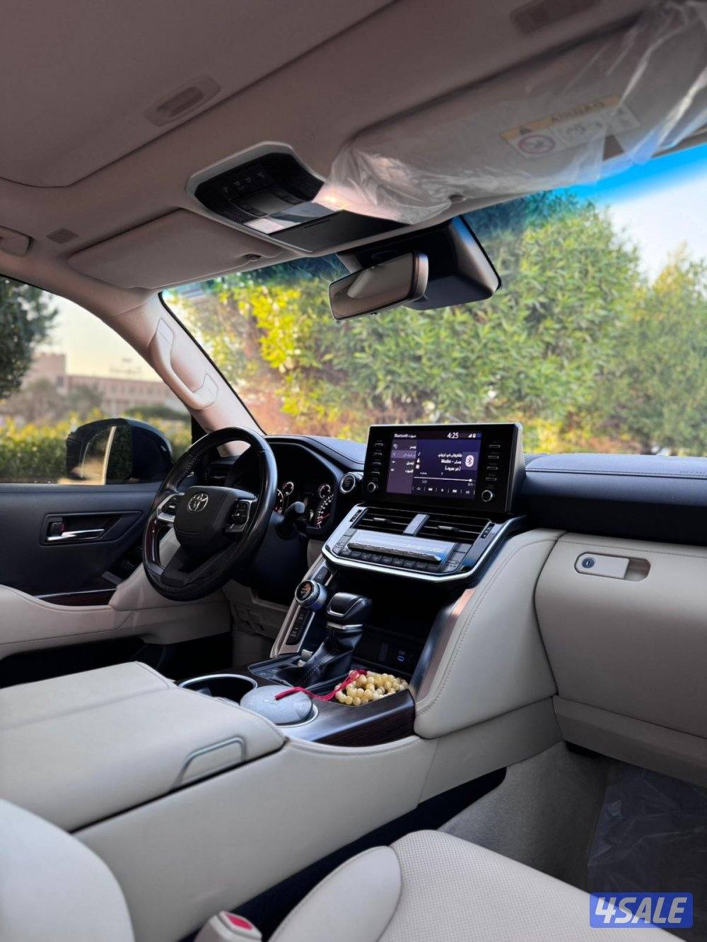 لاندكروزر AEROS 2022 ماشي 46 الف صبغ الوكاله3