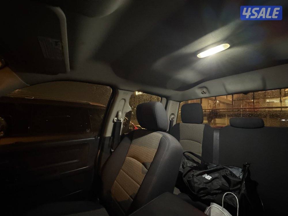 للبيع وانيت رام 1500 hemi 5.7 دبل قير شرط الفحص قير مكينه شاصي5