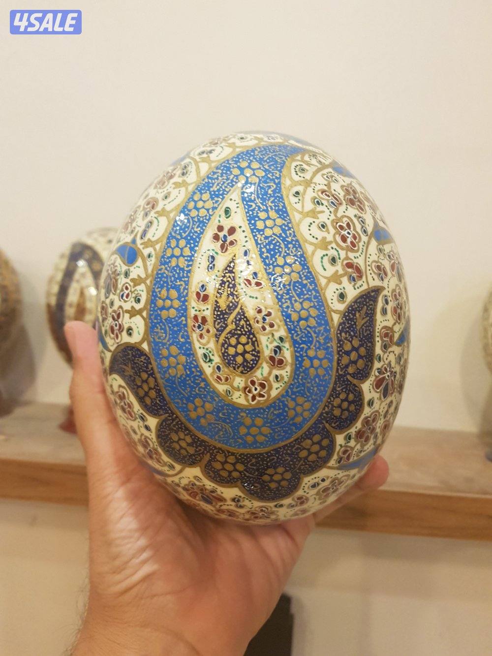 بيض نعام منقوش و مخطوط يدويا2