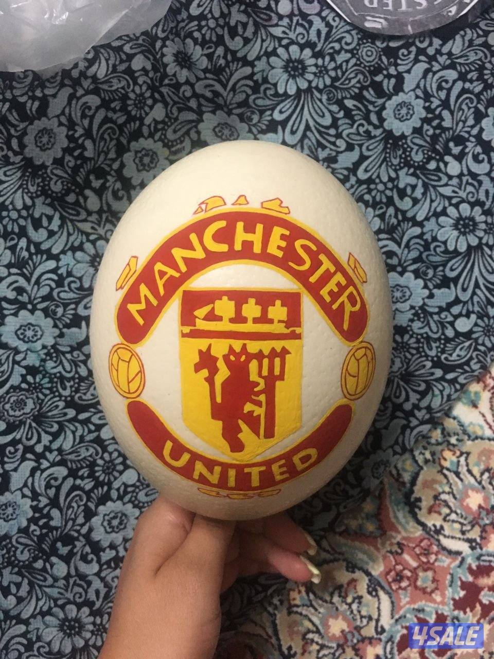 بيض نعام منقوش و مخطوط يدويا10