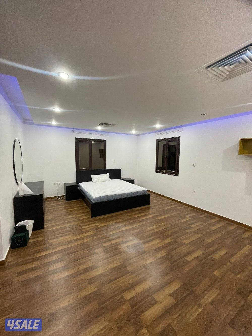 للايجار شاليه في صباح الاحمد البحرية صف ثاني مع مسبح15