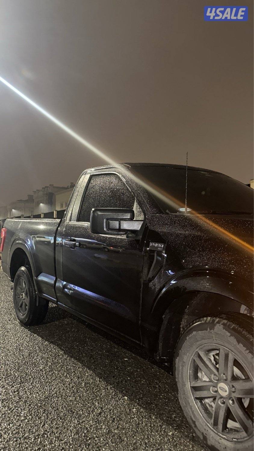 وانيت فورد f-150 موديل 2022 ماشي60الف صبغ الوكالة شرط الفحص السعر 72002