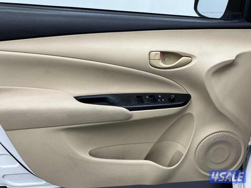 TOYOTA YARIS_N Toyota YARIS 202111