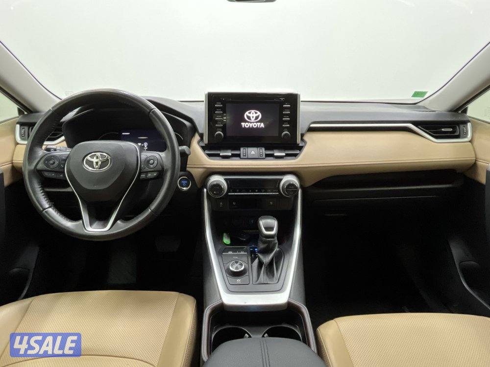 TOYOTA RAV401 Toyota RAV4 202111