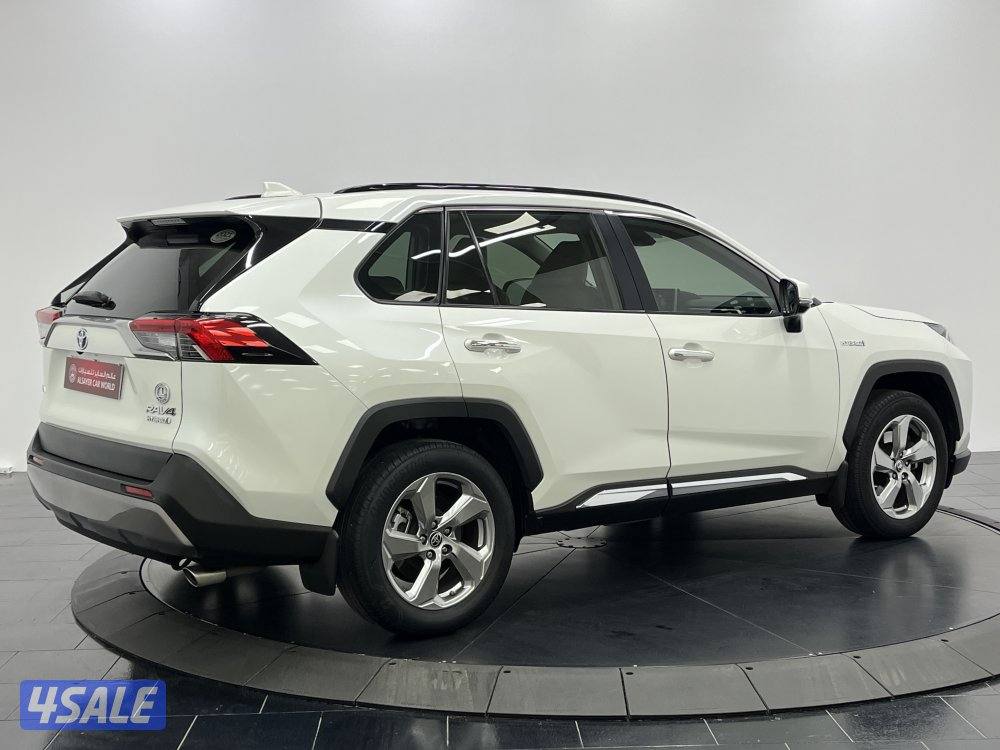 TOYOTA RAV401 Toyota RAV4 202114