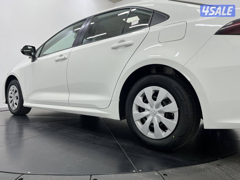 TOYOTA COROLLA 1.6L XLI STD OPTION7