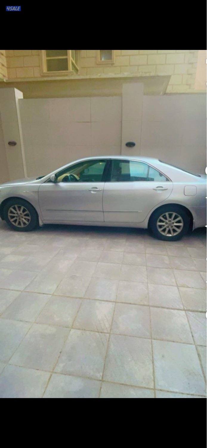 للبيع كامري ٢٠١٠1