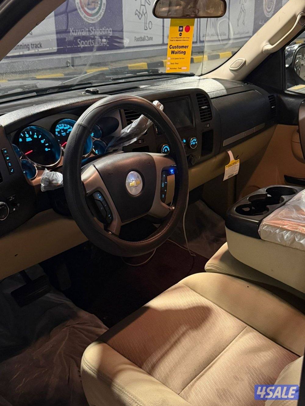 للبيع سلفرادو20114