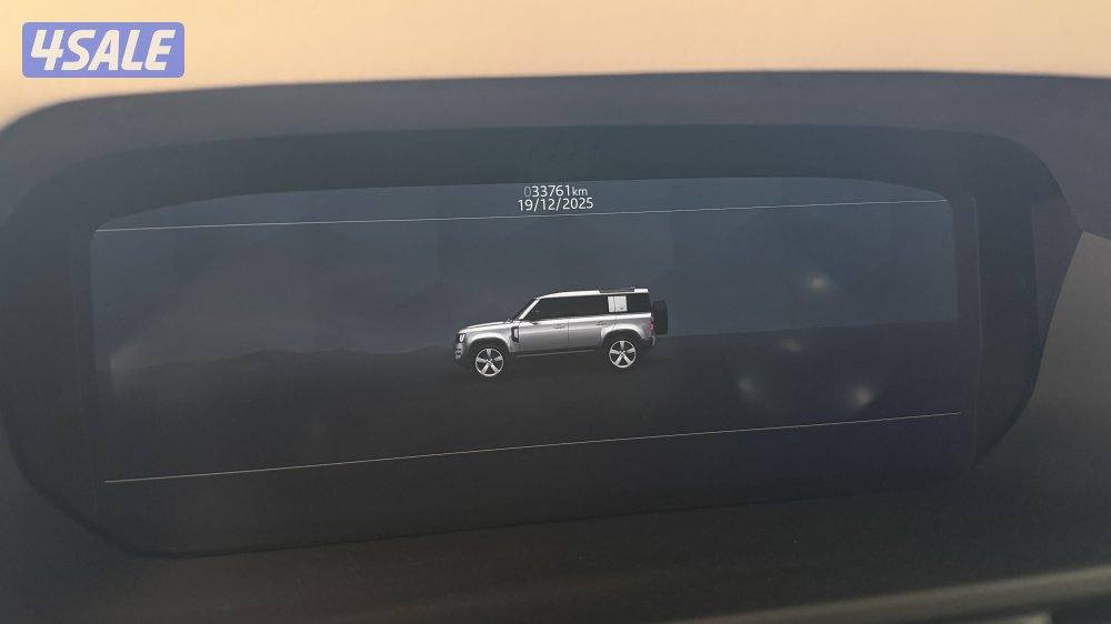 Defender V6 ماشي ٣٣ فقط4