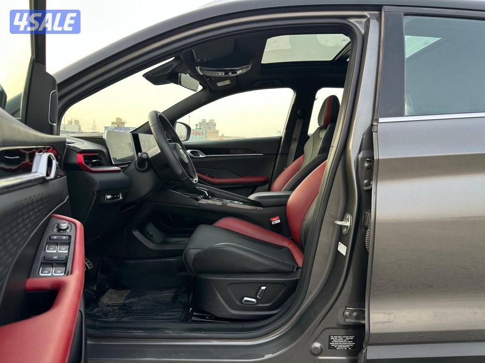 جيلي كولراي S كامل المواصفات موديل ٢٠٢٤ بحالة الوكالة1