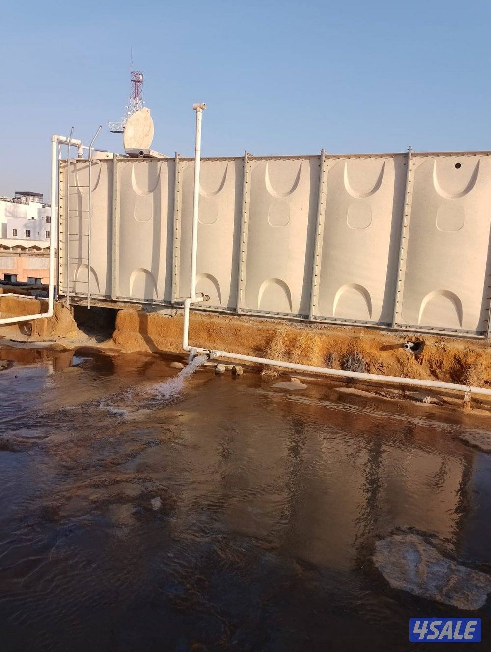 غسيل وتصليح جميع انواع التوانكي تنظيف التانكي من الطحالب والصدا13