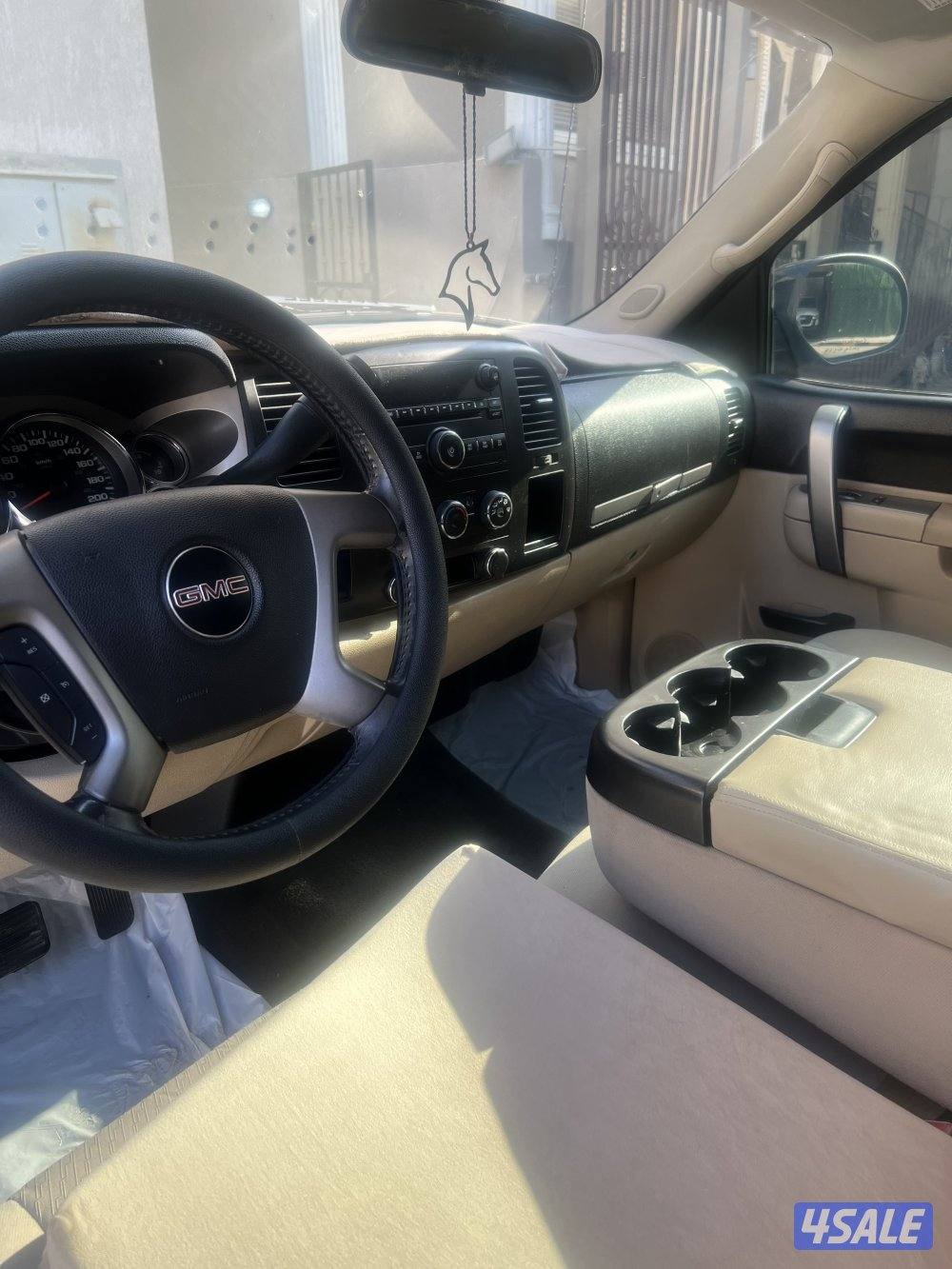 للبيع وانيت سيرا غماره ونص1