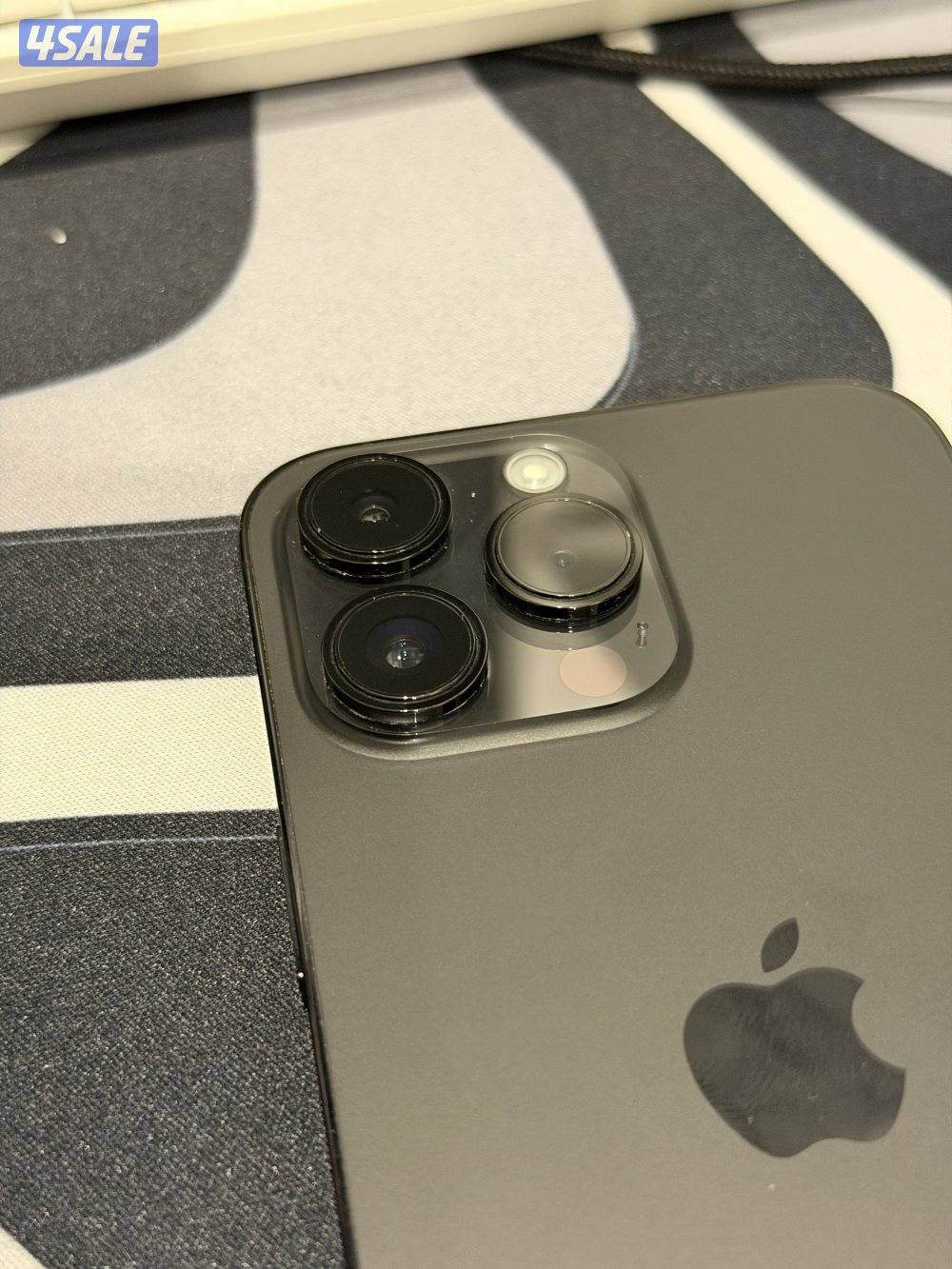 ايفون برو ماكس ٢٥٦1