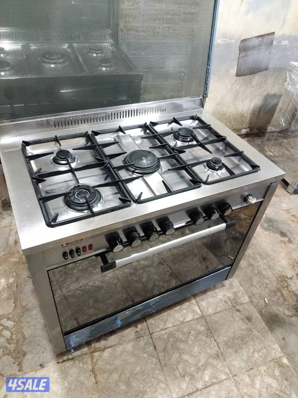 نبيع الطباخات معا التوصيل والكفاله5