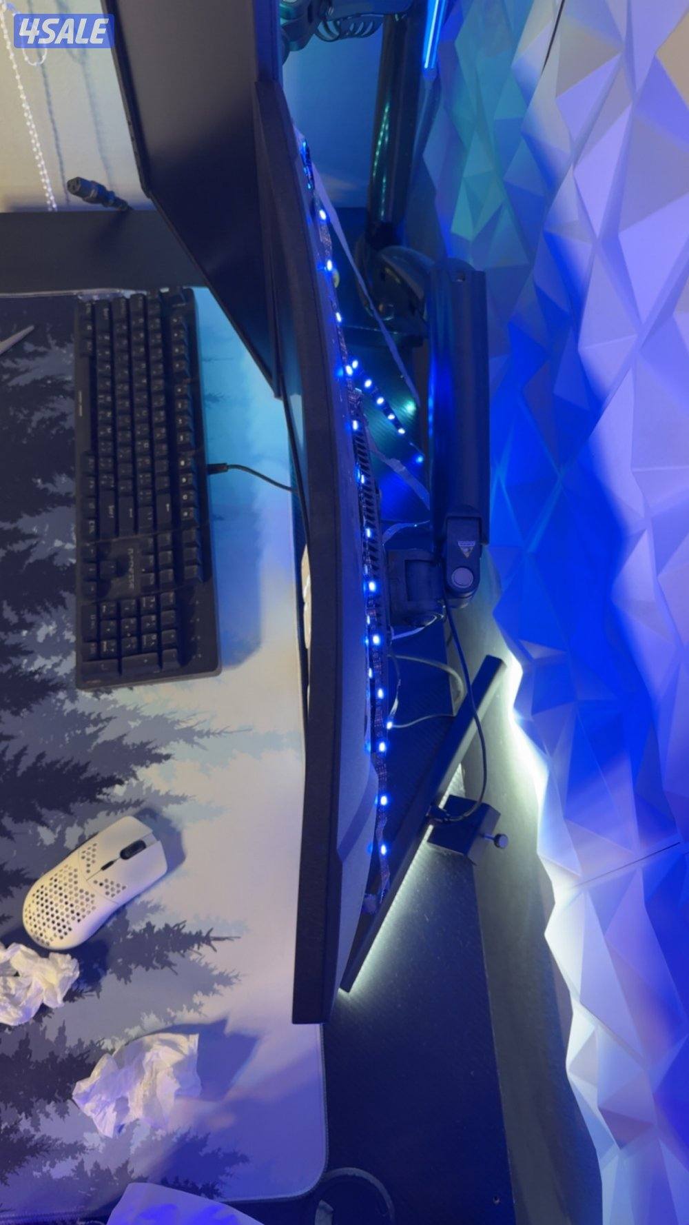 شاشة قيمنق قويه MSI3