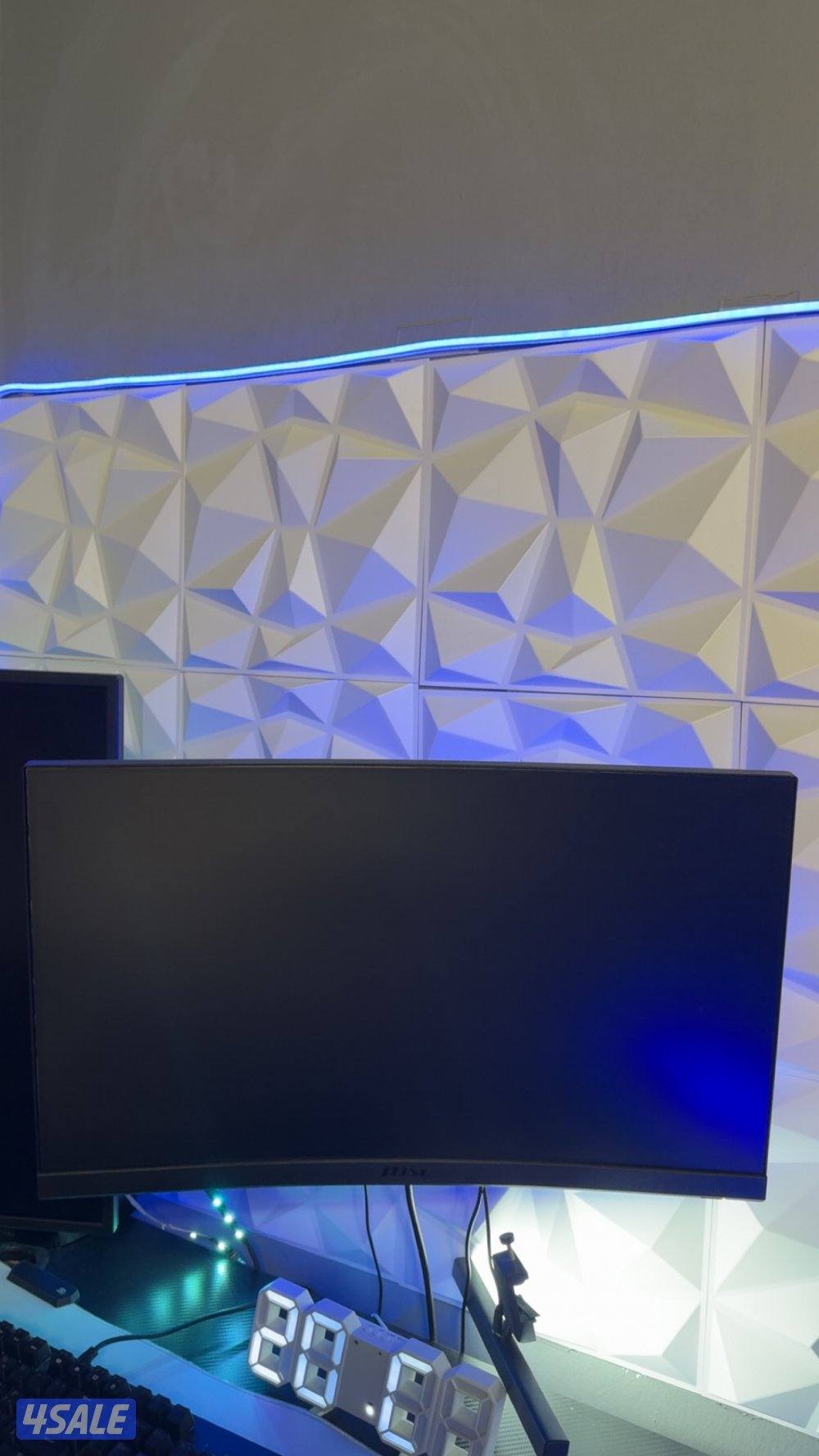 شاشة قيمنق قويه MSI5