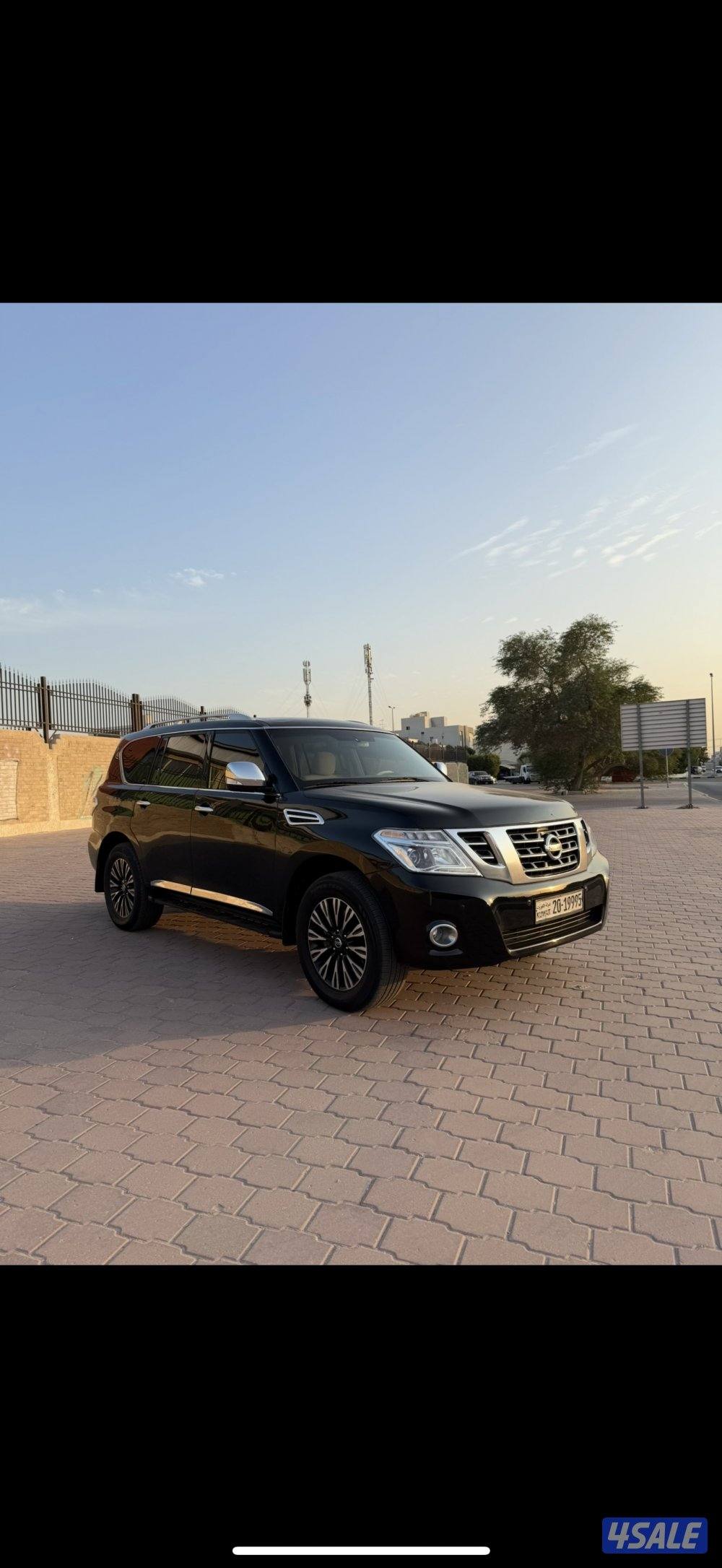 للبيع باترول 2012 قير عادي0