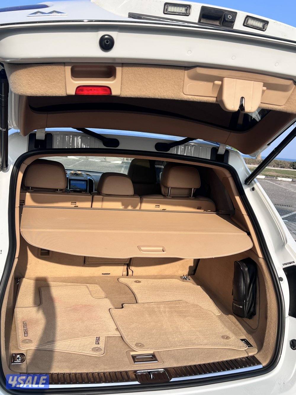 بورش كايين GTS 2013 شرط الفحص12