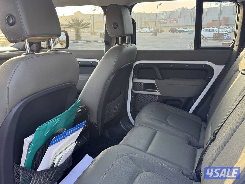 للبيع ديفندر موديل 20236