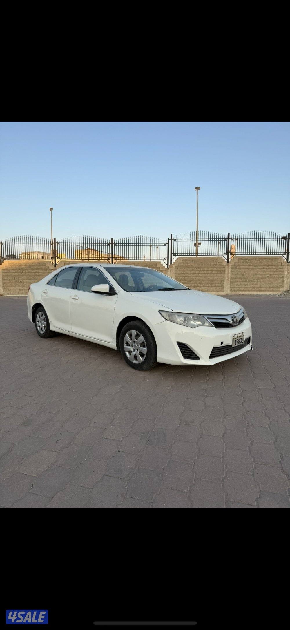 للبيع كامري 20151