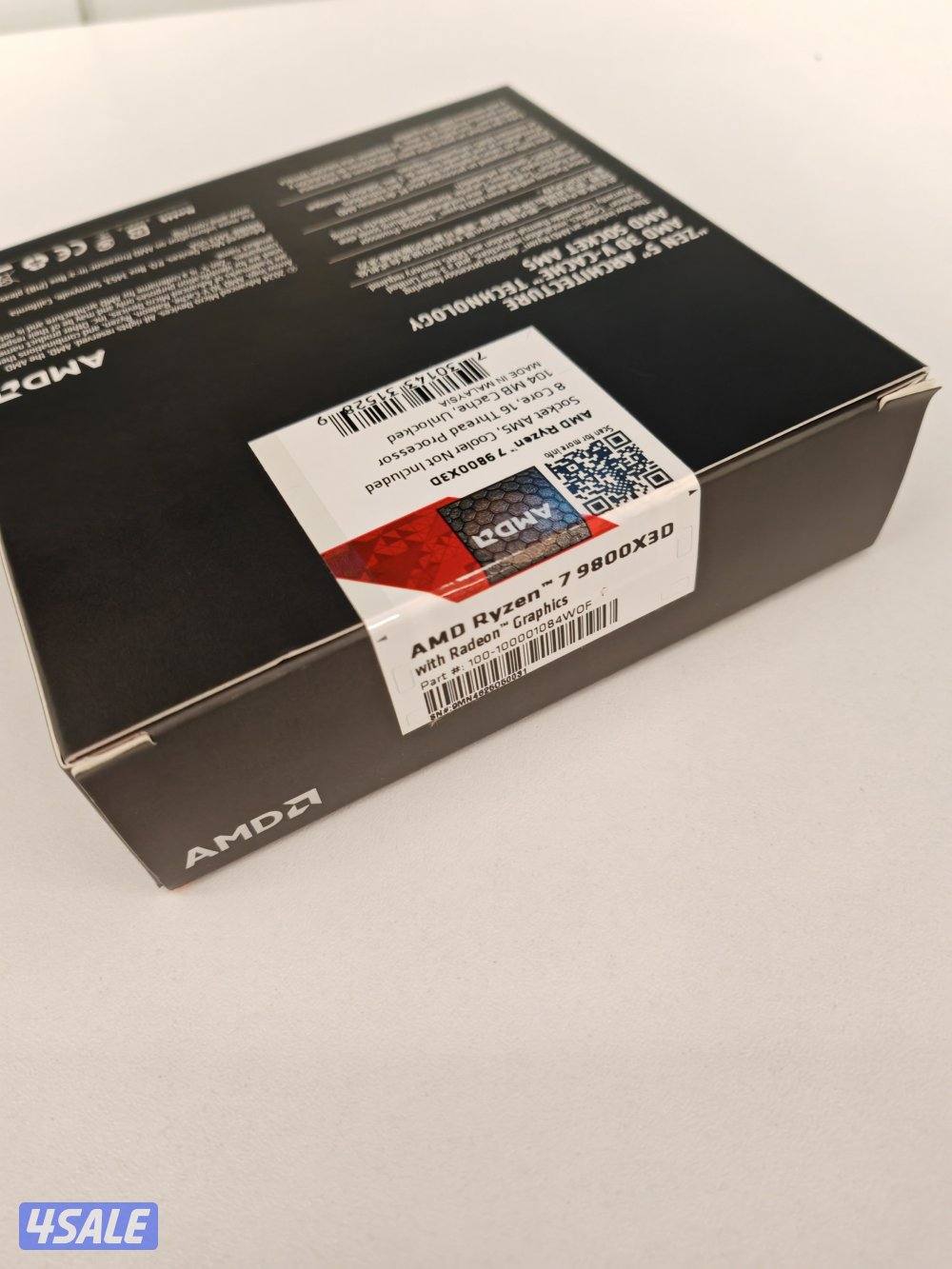 AMD RYZEN 7 9800X3D معالج2