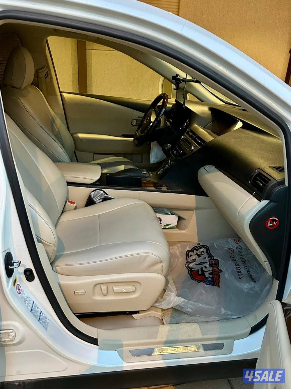 لكزس rx350 بحالة فوق الممتازة وارد الوكاله وجاهزه للأستخدام2