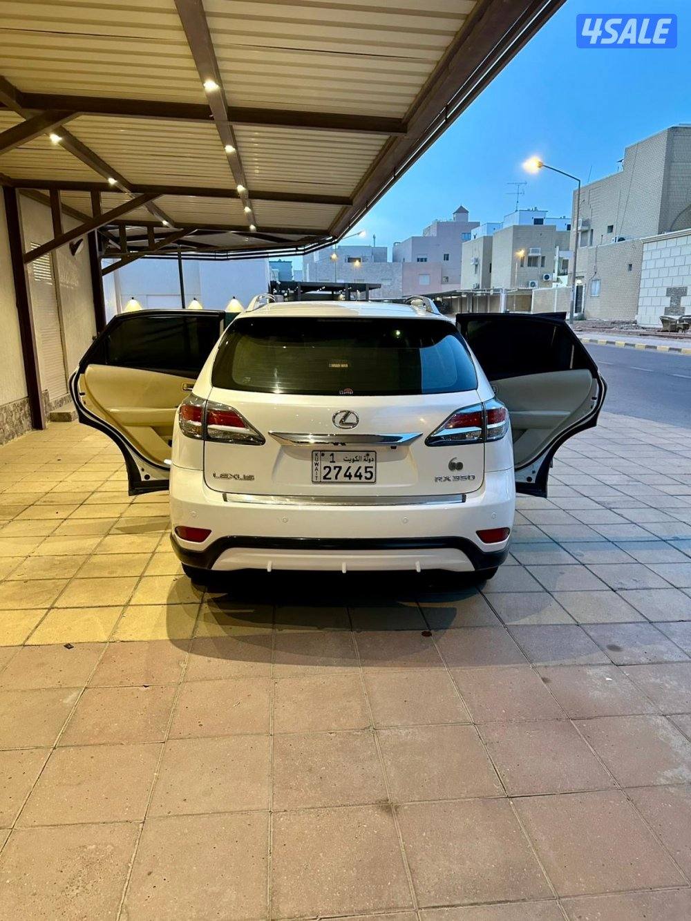 لكزس rx350 بحالة فوق الممتازة وارد الوكاله وجاهزه للأستخدام5