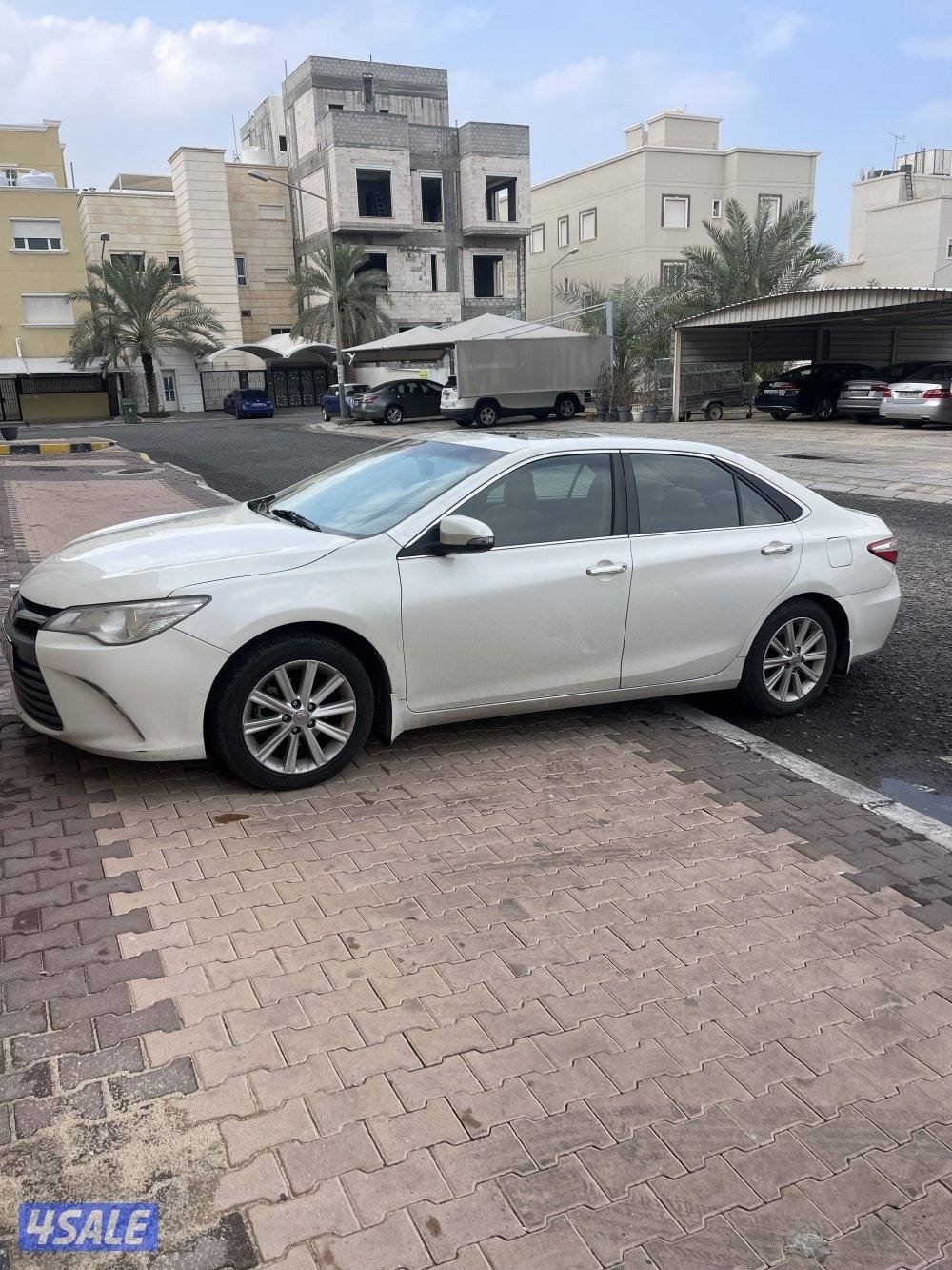 للبيع كامري Glx 2016 كامل المواصفات فتحة بصمة ابيض صدفي3