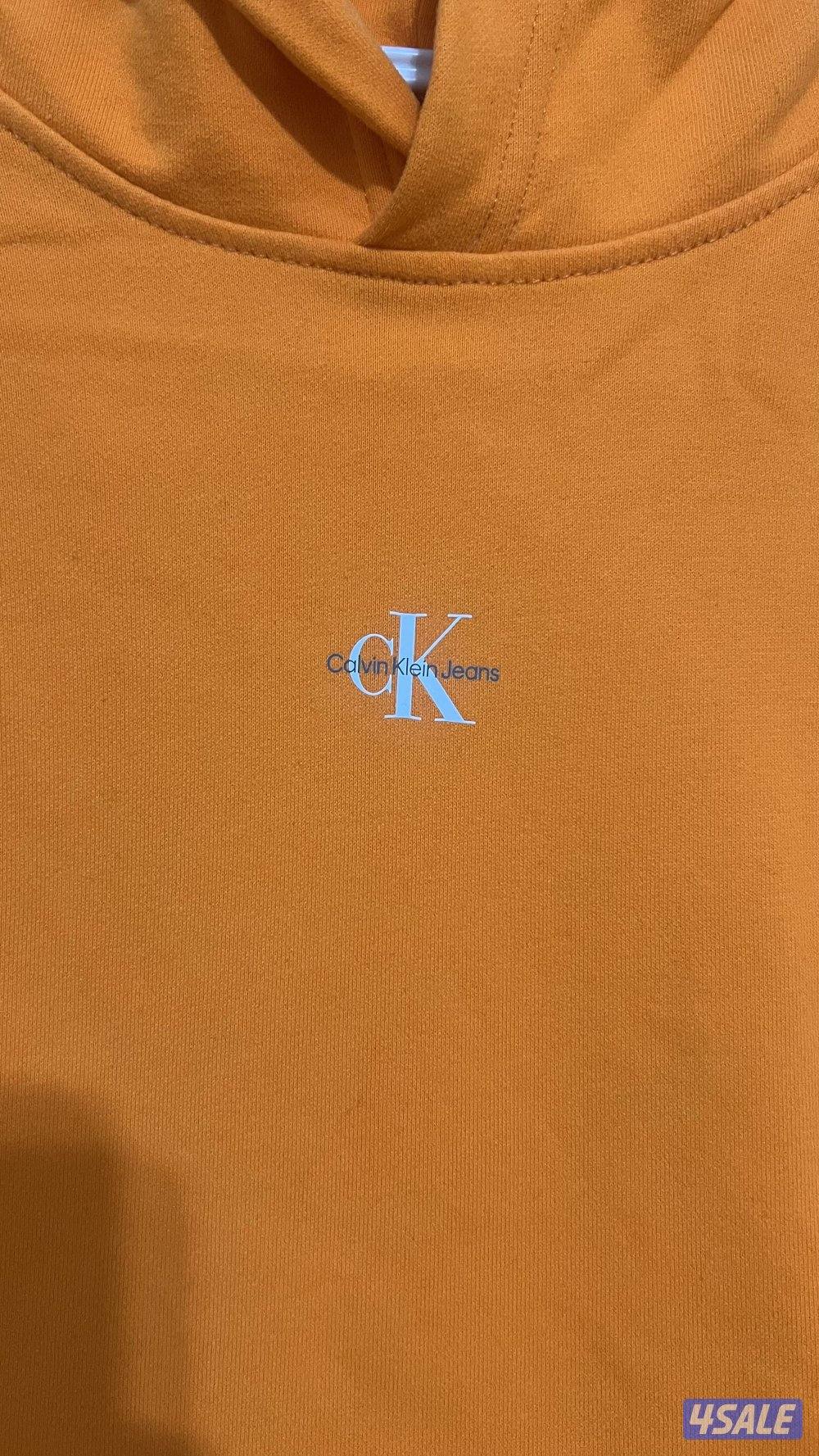 هودي كالفن كلاين اصلي لبسته مره Original Calvin Klein hoodie worn once2