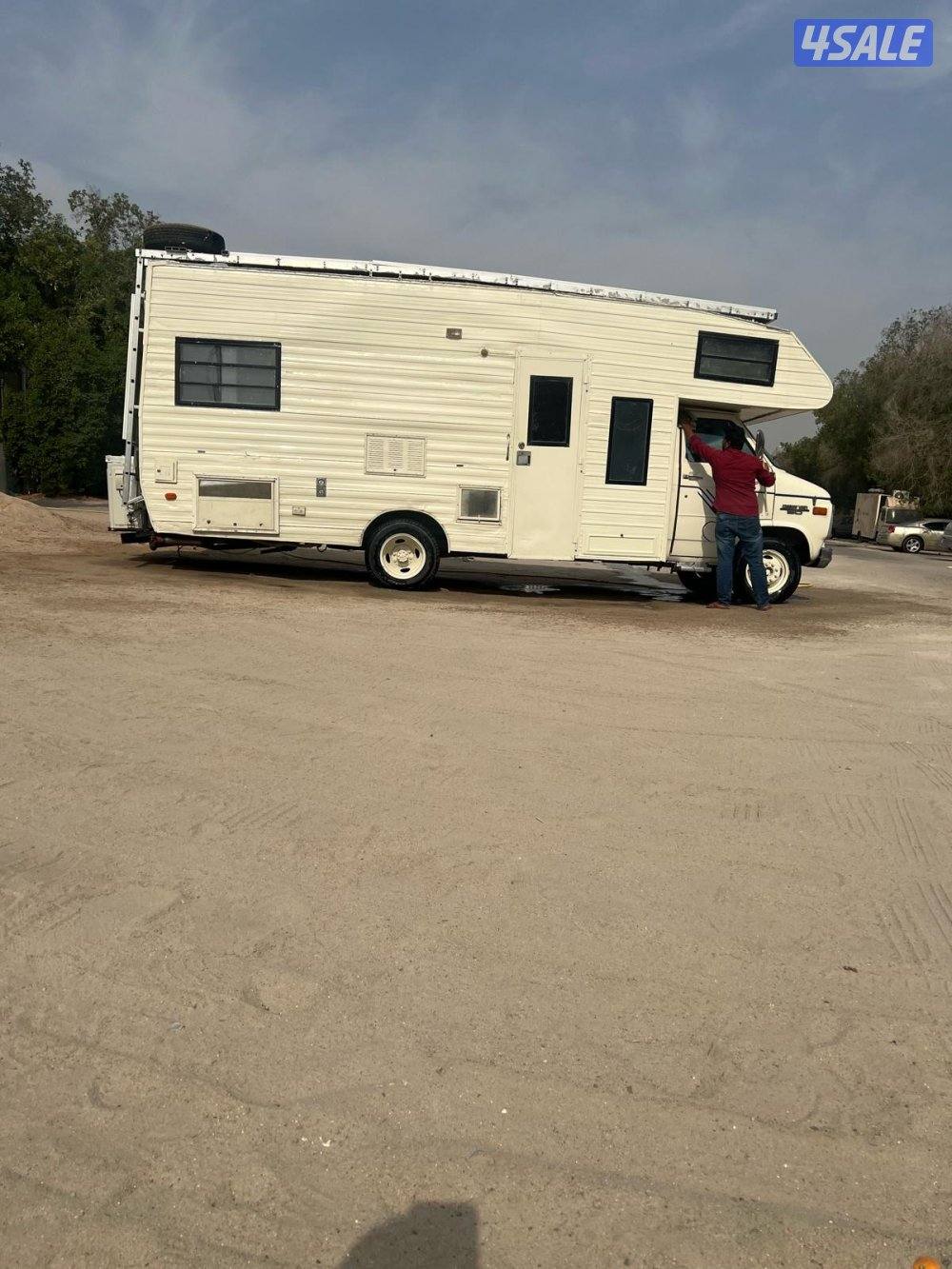 للبيع شفر كرفان مديل 19901