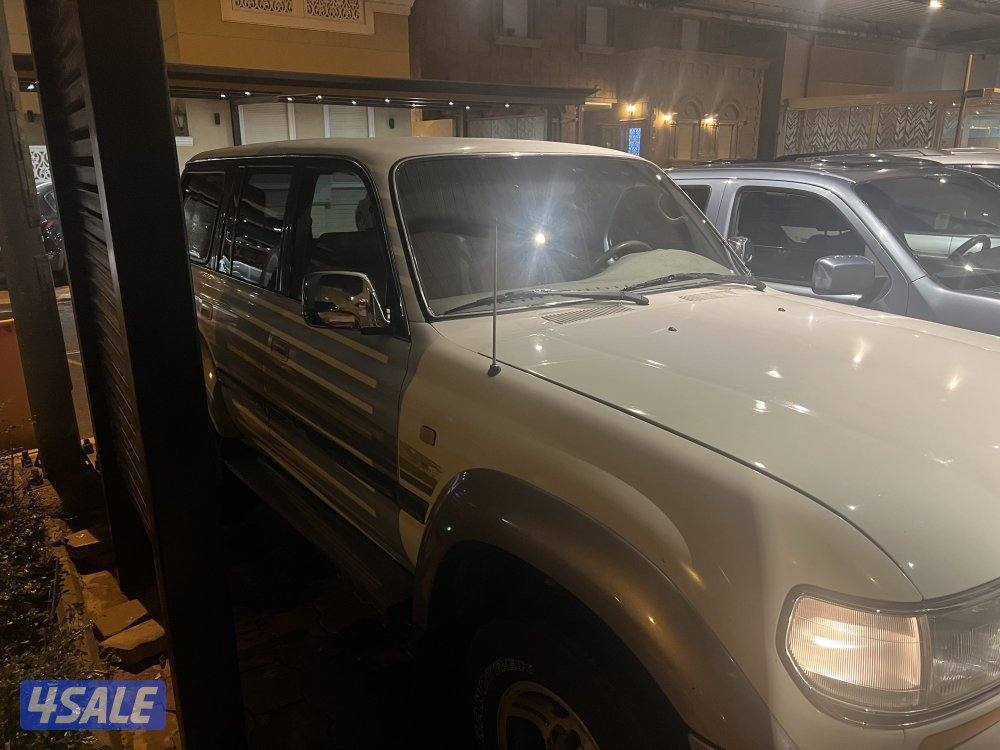 للبيع لاند كروزر موديل ١٩٩٧ شرط الفحص وارد الساير GXR0