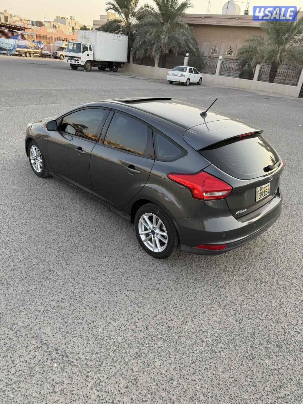 حق الي يدور الجديد،فورد فوكس ماشي 70 ,صبغ وكالة بحالة الوكالة7