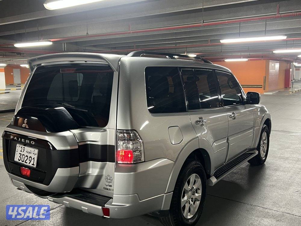 للبيع باجيرو 2020 عدا70  الفحص موجود7