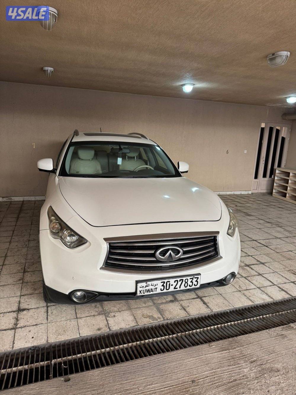 2013 FX انڤنتي3