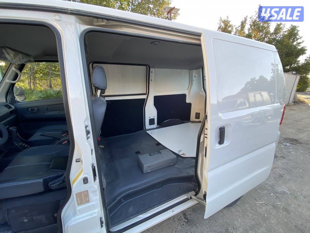 للبيع باص مقفل فريكا 2024 شبه اصفار شرط الفحص5