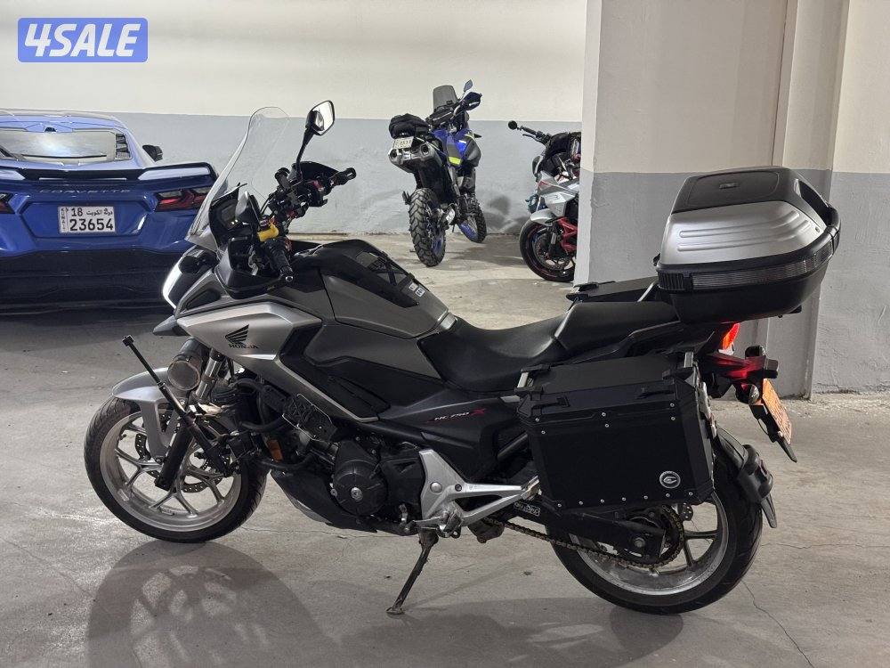 Honda NC750X model 20174
