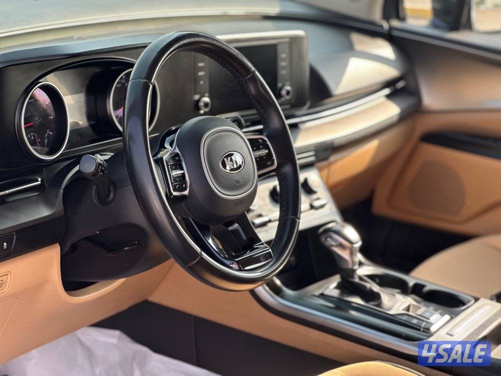 للبيع كيا كرنفال ٦ سلندر وارد الوكالة المطوع4