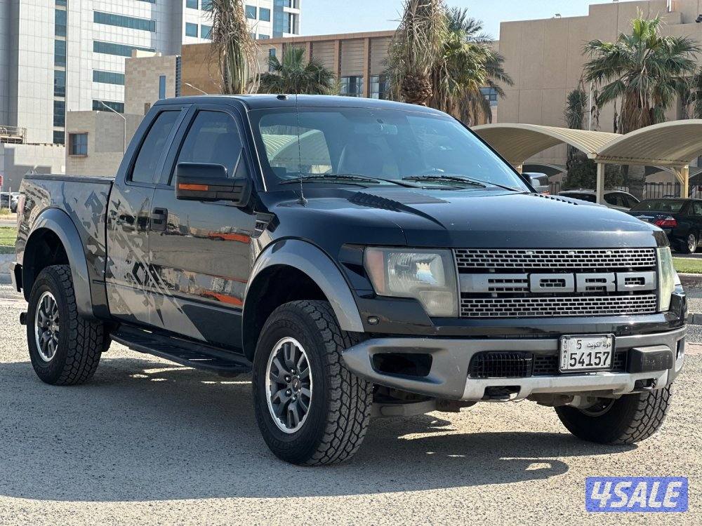 للبيع وانيت فورد رابتر SVT v80