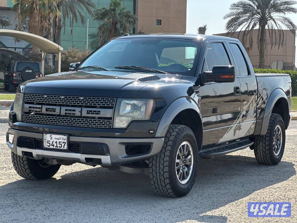 للبيع وانيت فورد رابتر SVT v81