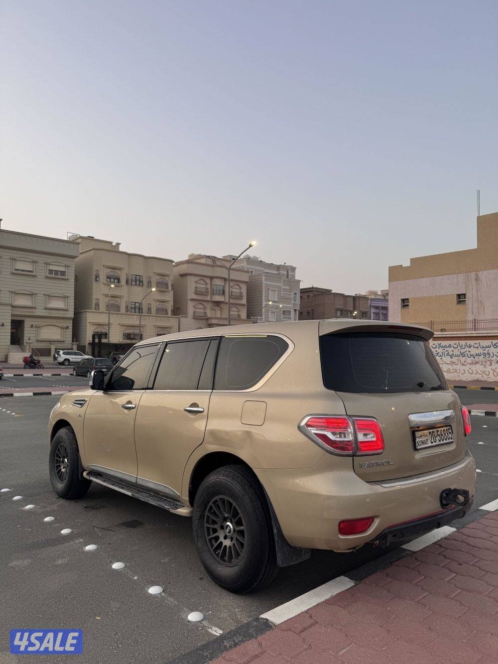 للبيع باترول 2012 قير عادي2