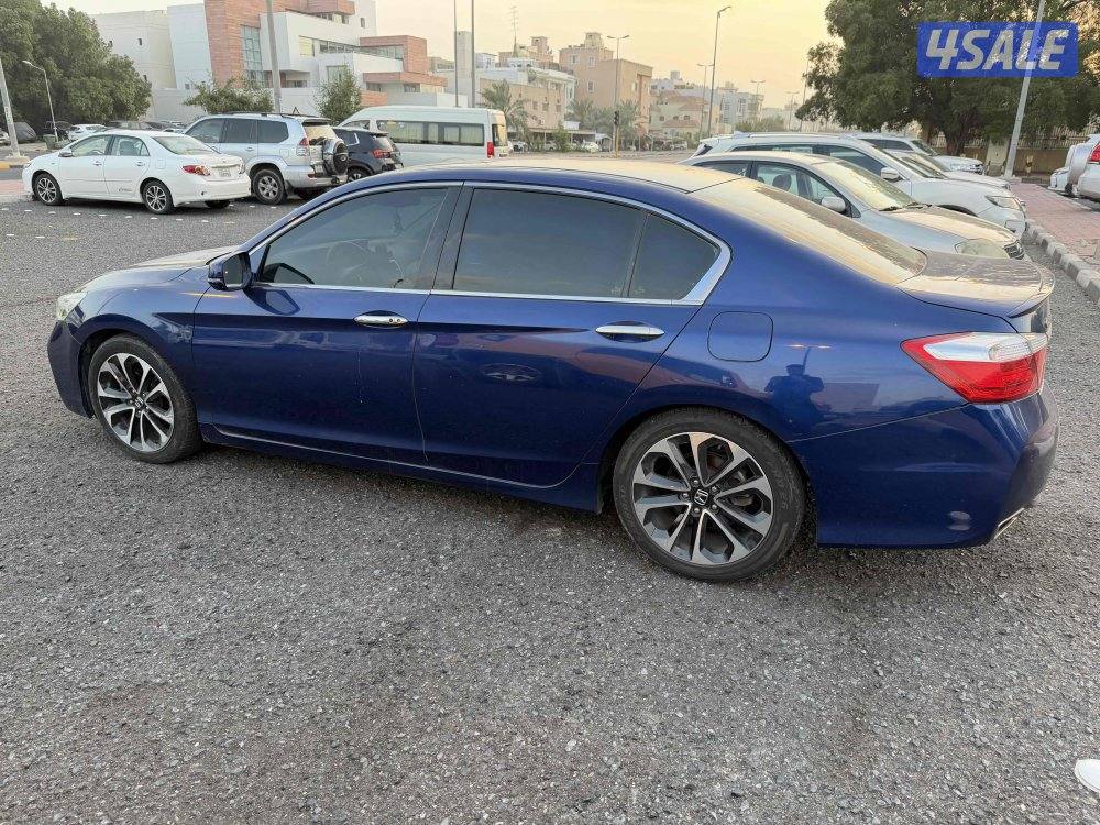 للبيع هوندا اكورد 2016 حجم المكينة 6 سلندر فئة السبورت0