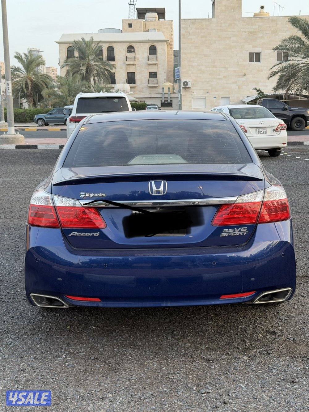 للبيع هوندا اكورد 2016 حجم المكينة 6 سلندر فئة السبورت2