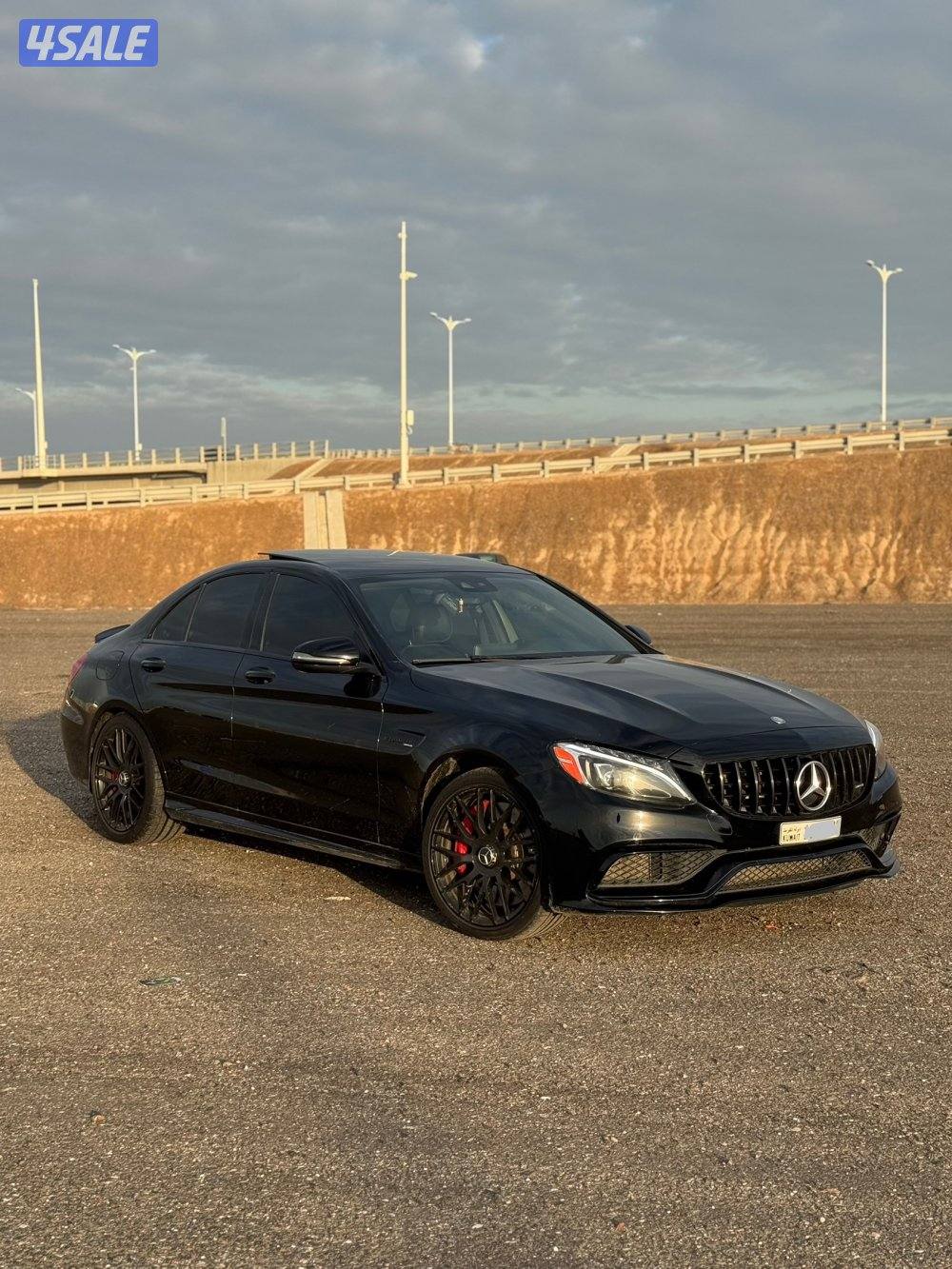 للبيع c63s 2017 صبغ وكاله7